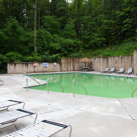 Chalet Of Dreams Pigeon Forge Exterior photo