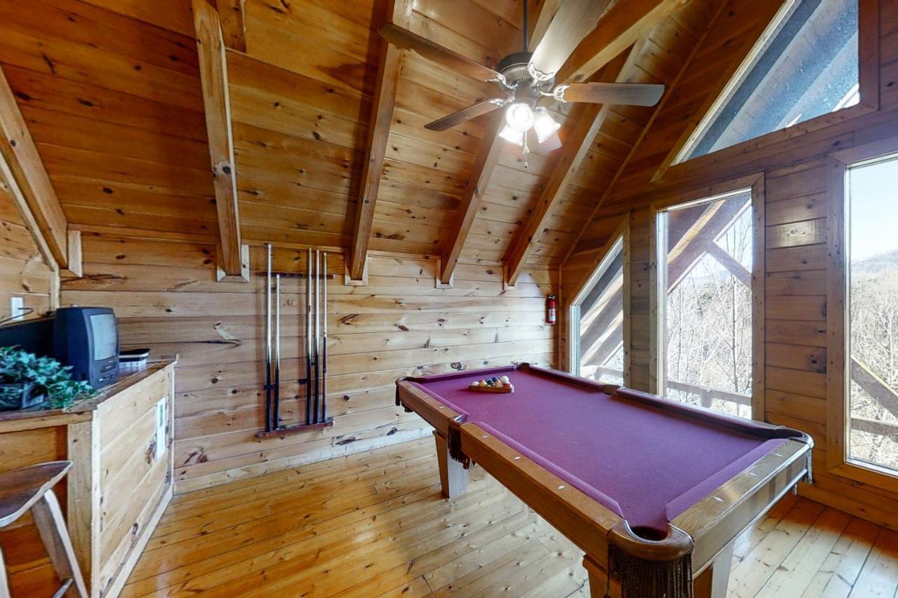 Chalet Of Dreams Pigeon Forge Exterior photo